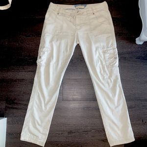 Levi’s Cargo pants